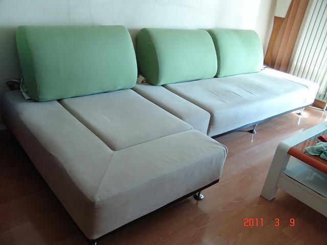 旧家具（全套沙发、茶几）