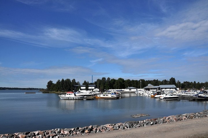 芬兰湾